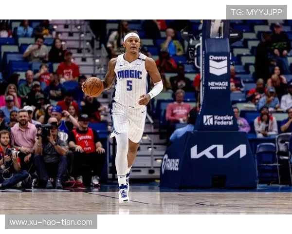 蓝色风暴来袭魔术队训练照片展现奥兰多的热情与活力